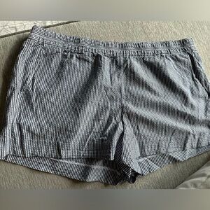 Jcrew Searsucker shorts